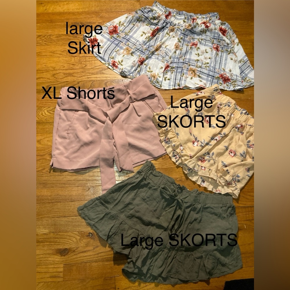 Four pair assortment of SKORTS, Skirt and Women's Shorts L-XL Bundle